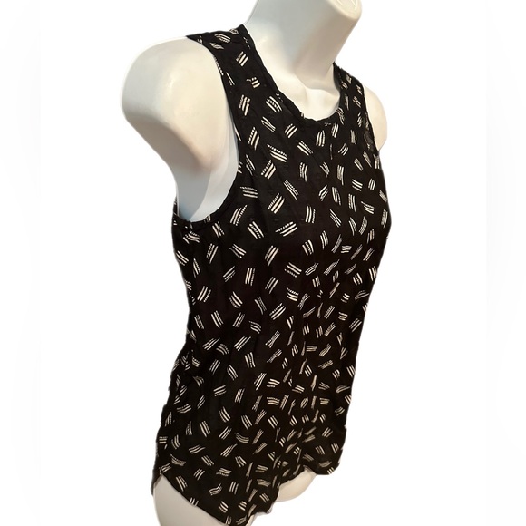 Lucky Brand top - Picture 5 of 8